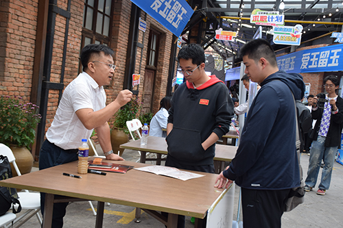 高校畢業生“愛玉留玉”就業創業服務專項行動啟動1.jpg