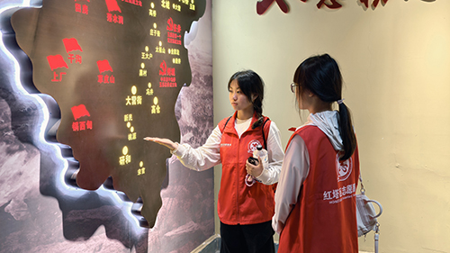 用青春智慧助力基層發(fā)展1.jpg