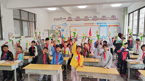 玉溪中小學：開學第一課 揚帆啟新程5.jpg