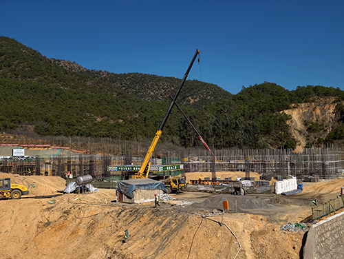 易門縣小型生活垃圾焚燒處理廠建設項目有序推進.jpg