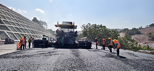 峨石紅高速（玉溪段）預計下半年通車.jpg