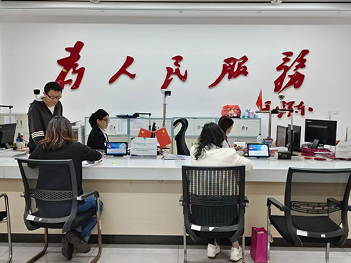 易門“易心辦”：讓政務服務有速度更有溫度.jpg