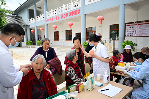 黨建引領基層善治 共筑平安和諧家園1.jpg 黨建引領基層善治 共筑平安和諧家園1.jpg